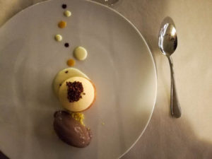 White-chocolate-and-almond-pastry