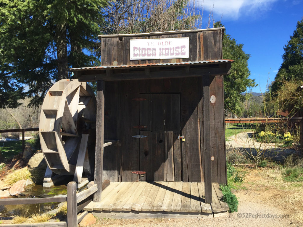 The Best Fall Destinations For October Holidays and November Getaways Luxurious Lifestyles